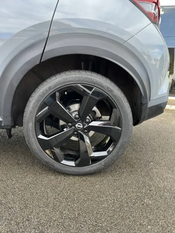 Nissan Juke II DIG-T 114 BVM6 Kiiro (1)